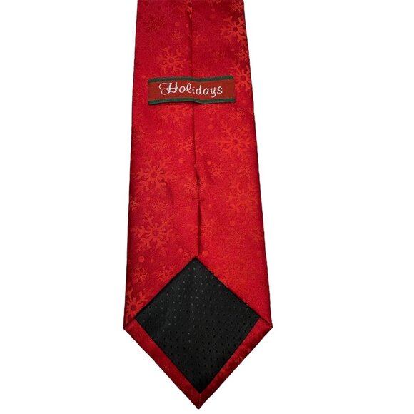 Red Holiday Snowflake Pattern Necktie - Picture 4 of 6